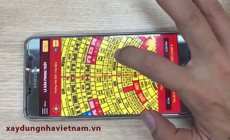 Cóthể sử dụng la bàn trên điện thoại di động để xem hướng nhà